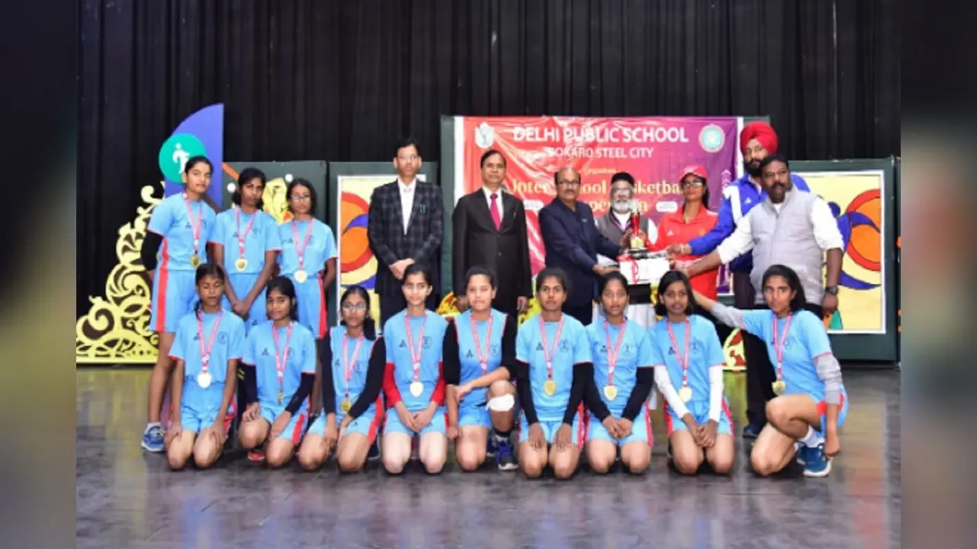 दो-दिवसीय अंतर विद्यालय बास्केटबॉल प्रतियोगिता में DPS व चिन्मय विद्यालय की टीम अव्वल, देखें तस्वीरें