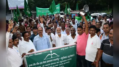 बोकारो सेल के मजदूरों को दुर्गा पूजा से पहले बोनस नहीं मिलने पर किया प्रदर्शन