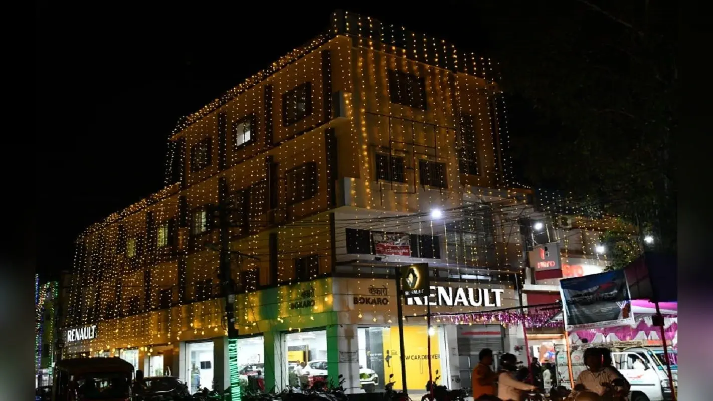 Happy Diwali 2022: दिवाली को लेकर सजे बाजार, रोशनी से नहाया बोकारो, खूबसूरती देखते रह जायेंगे