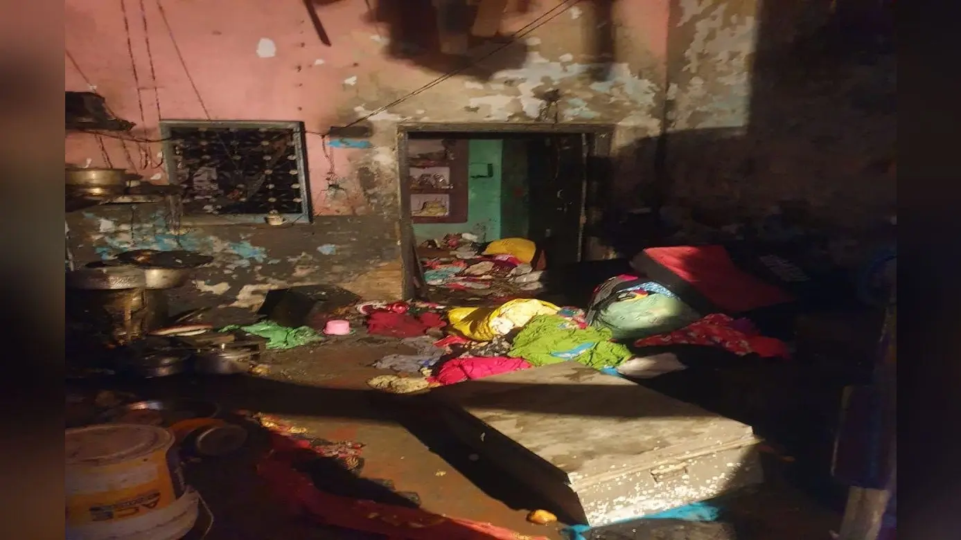 बरेली में गैस सिलेंडर लीक होने से घर में लगी आग, मासूम की मौत, बहन की हालत गंभीर, जानें कैसे हुआ हादसा