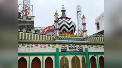 Ramadan 2023: मस्जिदों में इमाम की पोस्टिंग शुरू, जानें कब है रमजान, बरेली में खजूर से सजी दुकानें