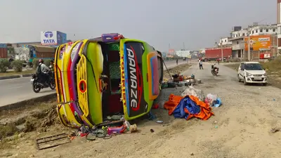 Bihar News बस दुर्घटना में साईकिल चालक की मौत , तीन दर्जन से अधिक सवार जख्मी