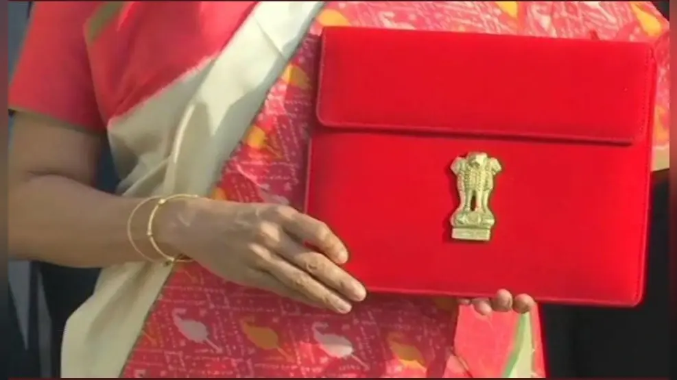 Budget 2024: आजादी से आज तक बजट में हुए कई बदलाव, एक क्लिक में जानें इसके बहीखाता से लेकर डिजिटल होने की कहानी