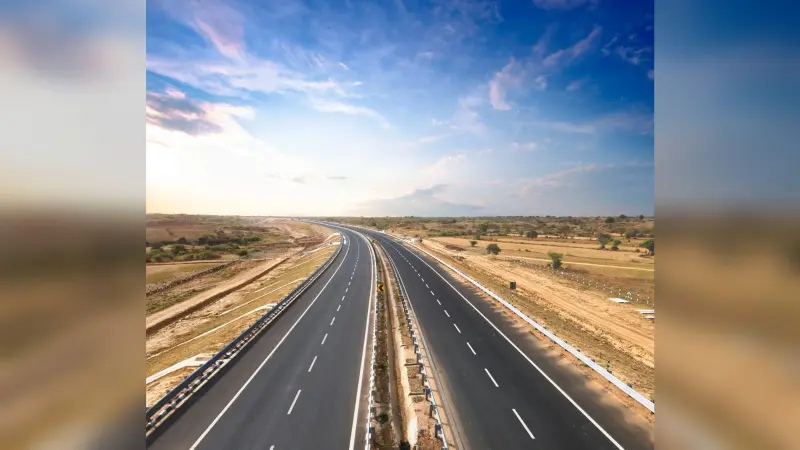 Bundelkhand Expressway: वीडियो में देखिए कैसा है बुंदेलखंड एक्सप्रेसवे और क्या है इसकी खासियत