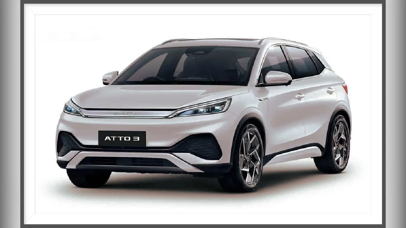 BYD Atto 3 इलेक्ट्रिक कार भारत में लॉन्च, यहां पाएं कीमत, फीचर्स और रेंज की डिटेल्स