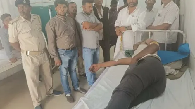 बिहार में बेखौफ हुए बालू माफिया, ओवरलोडिंग की जांच के दौरान सिवान में DTO पर बोला हमला