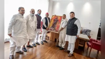 आम्रपाली दुबे ने निरहुआ संग नहीं बल्कि इस शख्स के साथ रचाया ब्याह, स्टेज पर दूल्हे के साथ रोमांस करती आईं नजर