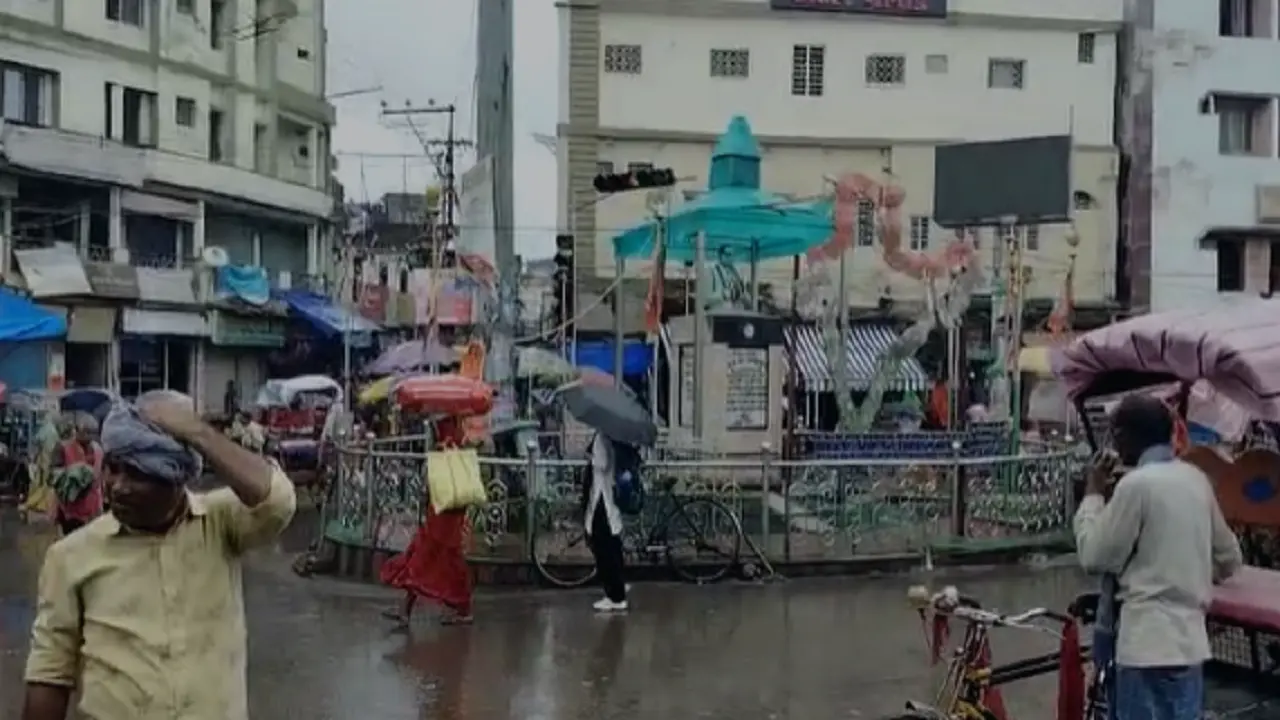 बिहार: बारिश के बाद झूम उठे लोग, उमस से मिली राहत, तस्वीरों में देखिए भागलपुर का नजारा..