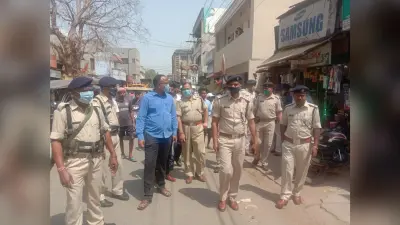 चाईबासा जिले में चला अतिक्रमण हटाओ अभियान, कई दुकानदारों के समान जब्त, जुर्माने भी वसूले गये