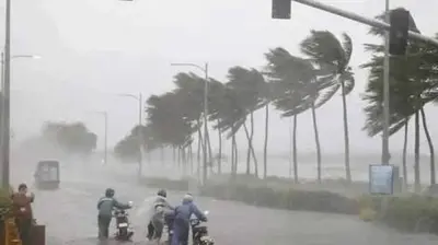 सुनिए, कुछ कहते हैं ये तूफान