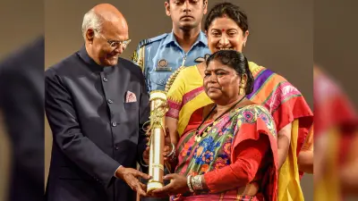 झारखंड की लेडी टार्जन चामी मुर्मू को अंतरराष्ट्रीय महिला दिवस पर राष्ट्रपति ने नारी शक्ति पुरस्कार से किया सम्मानित