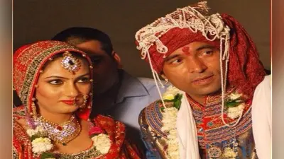 The Kapil Sharma Show के ‘चंदू चायवाले’ की पत्नी के चेहरे से नजर नहीं हटा पाएंगे आप, कुछ ऐसी दिखती हैं Chandan Prabhakar की वाइफ