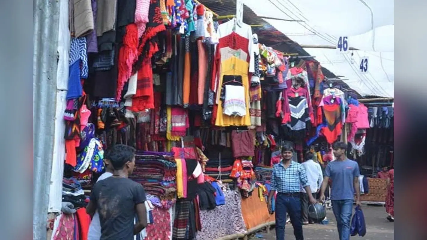 Winter Shopping: इस विंटर सीजन करनी है ब्रांडेड गर्म कपड़ों की शॉपिंग, तो दिल्ली के इन मार्केट्स में चले जाइए