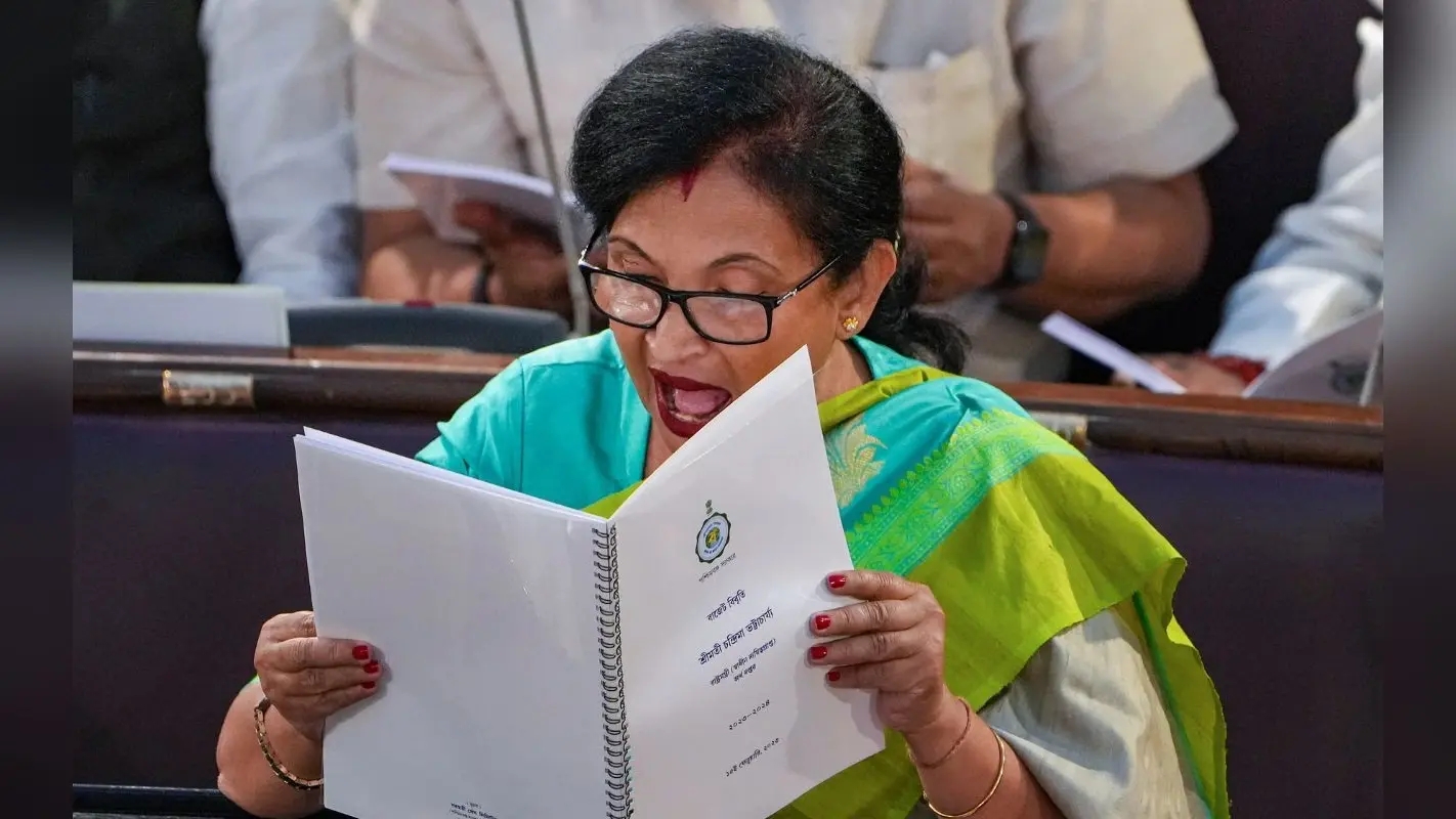 West Bengal Budget: वित्त मंत्री चंद्रिमा भट्टाचार्य ने पेश किया 3.39 लाख करोड़ रुपये का बजट