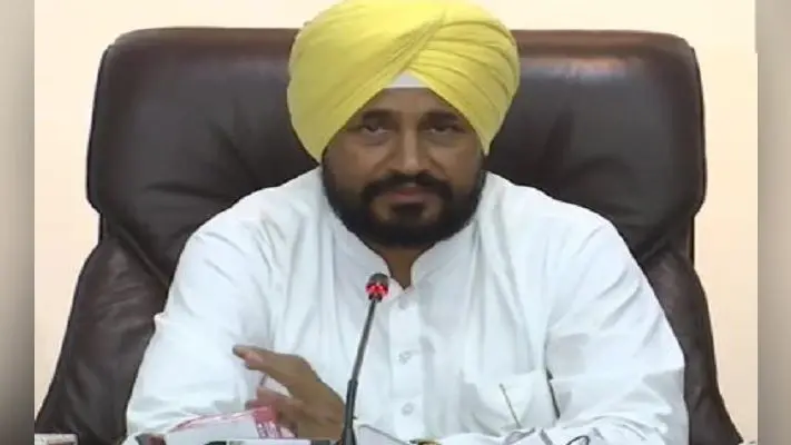 चुनाव से पहले पंजाब के लोगों को चन्नी सरकार का दिवाली गिफ्ट, बिजली की दरों में प्रति यूनिट 3 रुपये की कटौती