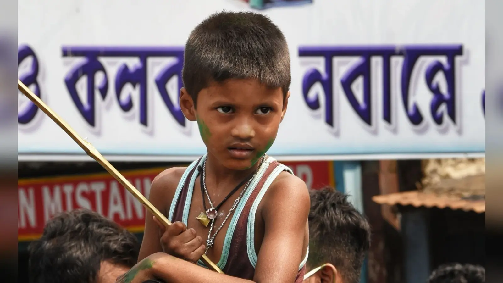 बंगाल में चुनाव के बाद हिंसा: असम पलायन करने वाले बच्चों पर बाल आयोग ने रिपोर्ट मांगी