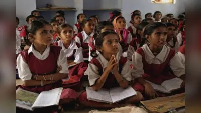 Education: देश के स्कूलों में इंटरनेट और कंप्यूटर की पहुंच का हो रहा है विस्तार