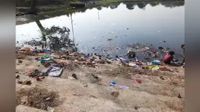 Chhath puja 2020 in jharkhand : रांची के छठ घाटों पर फैली है गंदगी, व्रती कैसे देंगे अर्घ्य