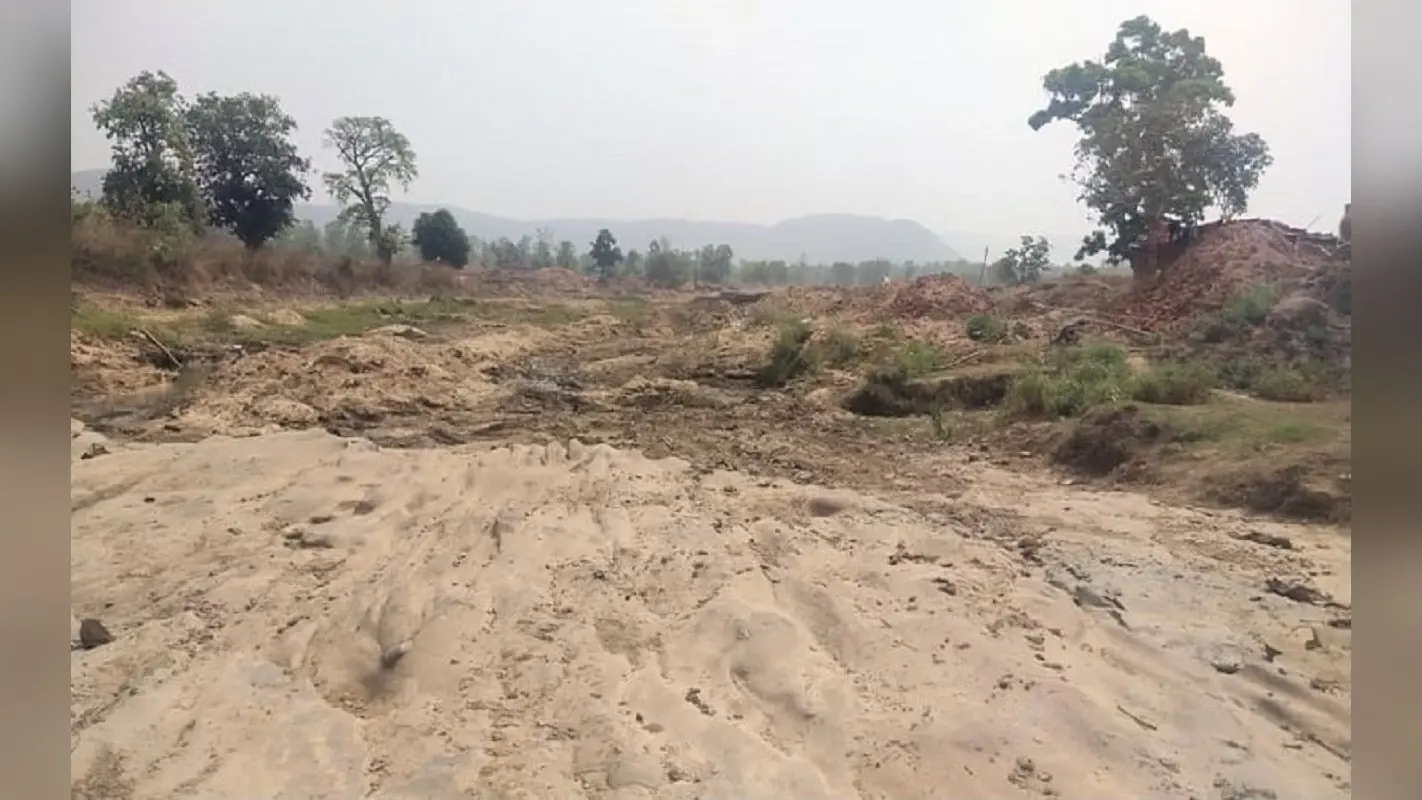 झारखंड: खतरे में है कोयलांचल के लोगों की प्यास बुझाने वाली चुटूआ नदी का अस्तित्व