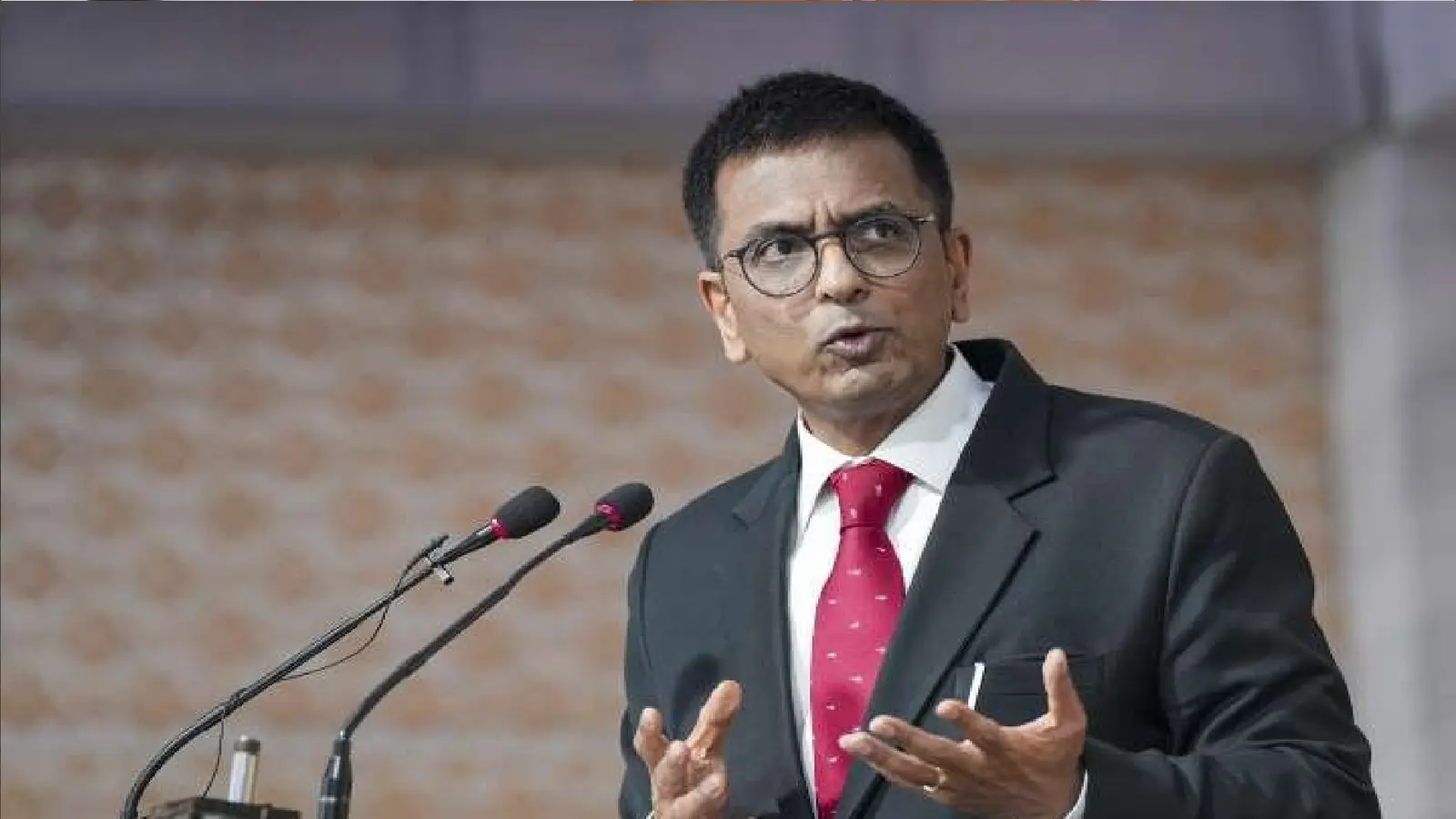 3 साल तक शिवसेना-NCP-कांग्रेस की अच्छी चली शादी, फिर अचानक क्या हुआ ? CJI ने शिंदे गुट से पूछा सवाल