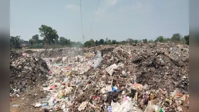झारखंड : पश्चिमी सिंहभूम के चक्रधरपुर शहर में कचरे की बदबू से चलना हुआ दूभर, बढ़ते प्रदूषण से लोग परेशान