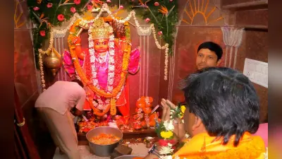 Ram Navami: राम दरबार में सीएम हेमंत सोरेन, राज्य की उन्नति और खुशहाली की कामना की, देखें Pics
