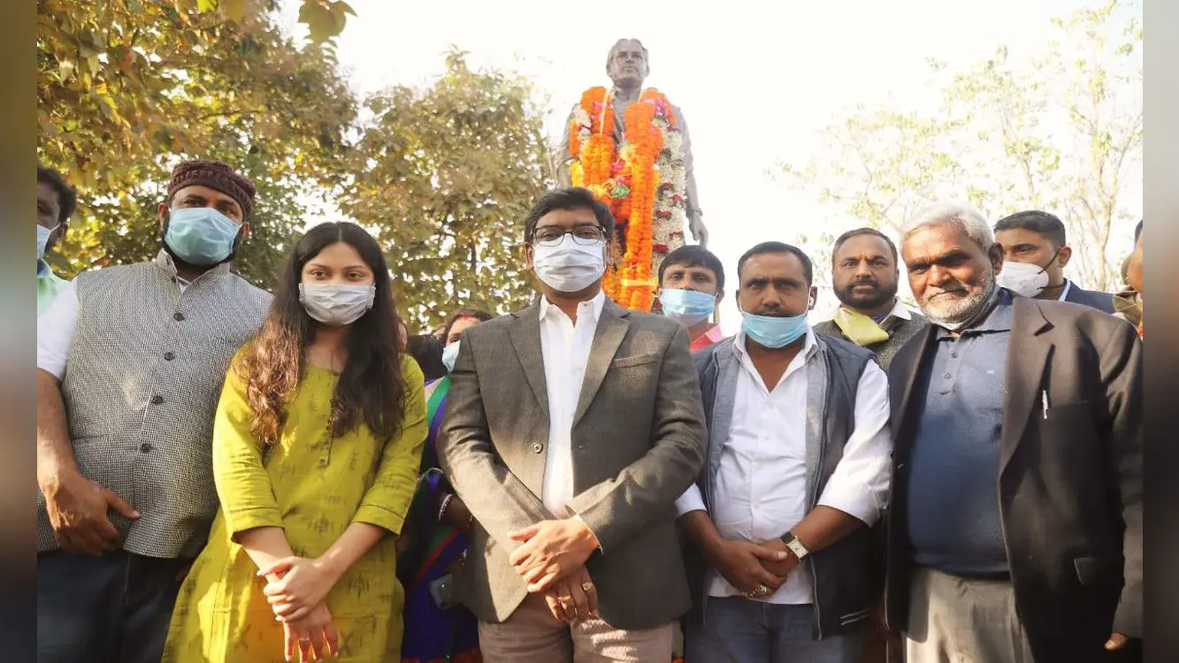 शहीद निर्मल महतो को श्रद्धांजलि देने जमशेदपुर पहुंचे सीएम हेमंत, बोले- 29 को अगले 4 साल के विकास का दिखायेंगे रोडमैप