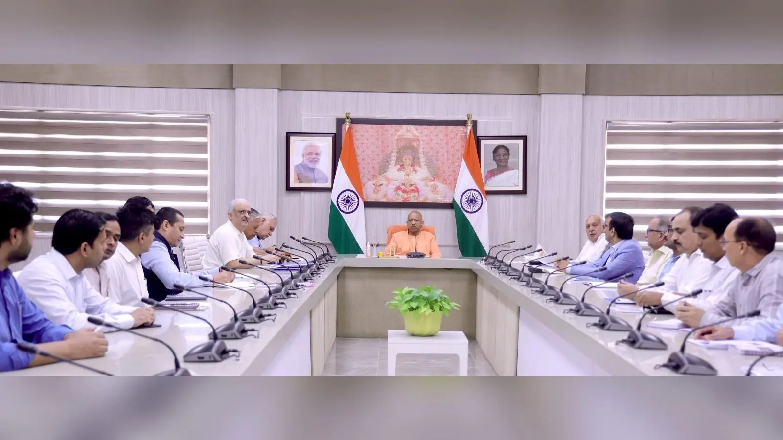 यूपी में किसानों की तकदीर बदलेगा कृषि कुंभ 2.0, सीएम ने बताया फूलों की खेती और डिजिटल एग्रीकल्चर की दिखेगी झलक