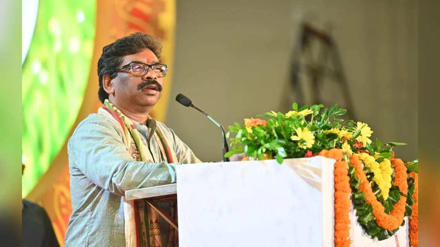 झारखंड: 2016 से पहले वाली नियोजन नीति पर नियुक्ति के पक्ष में हैं 73 % युवा, हेमंत सोरेन सरकार ने मांगी थी राय