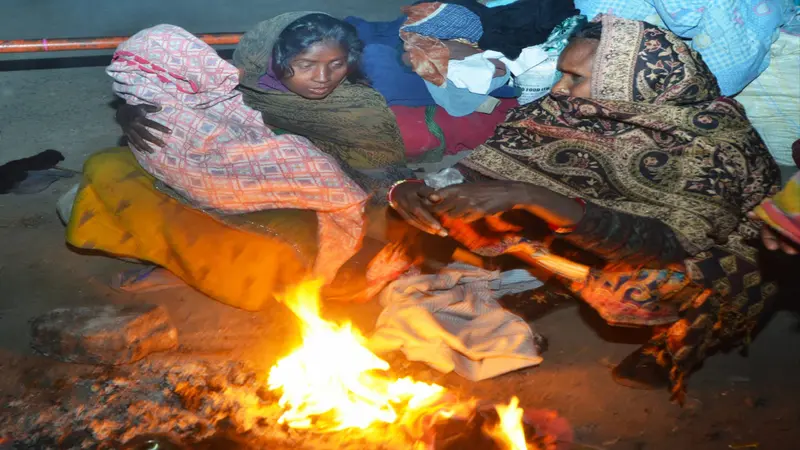 Weather: बिहार में शीतलहर शुरू, प्रदेश का सबसे ठंडा शहर रहा गया, जानें आपके शहर में कैसा रहेगा आज का मौसम
