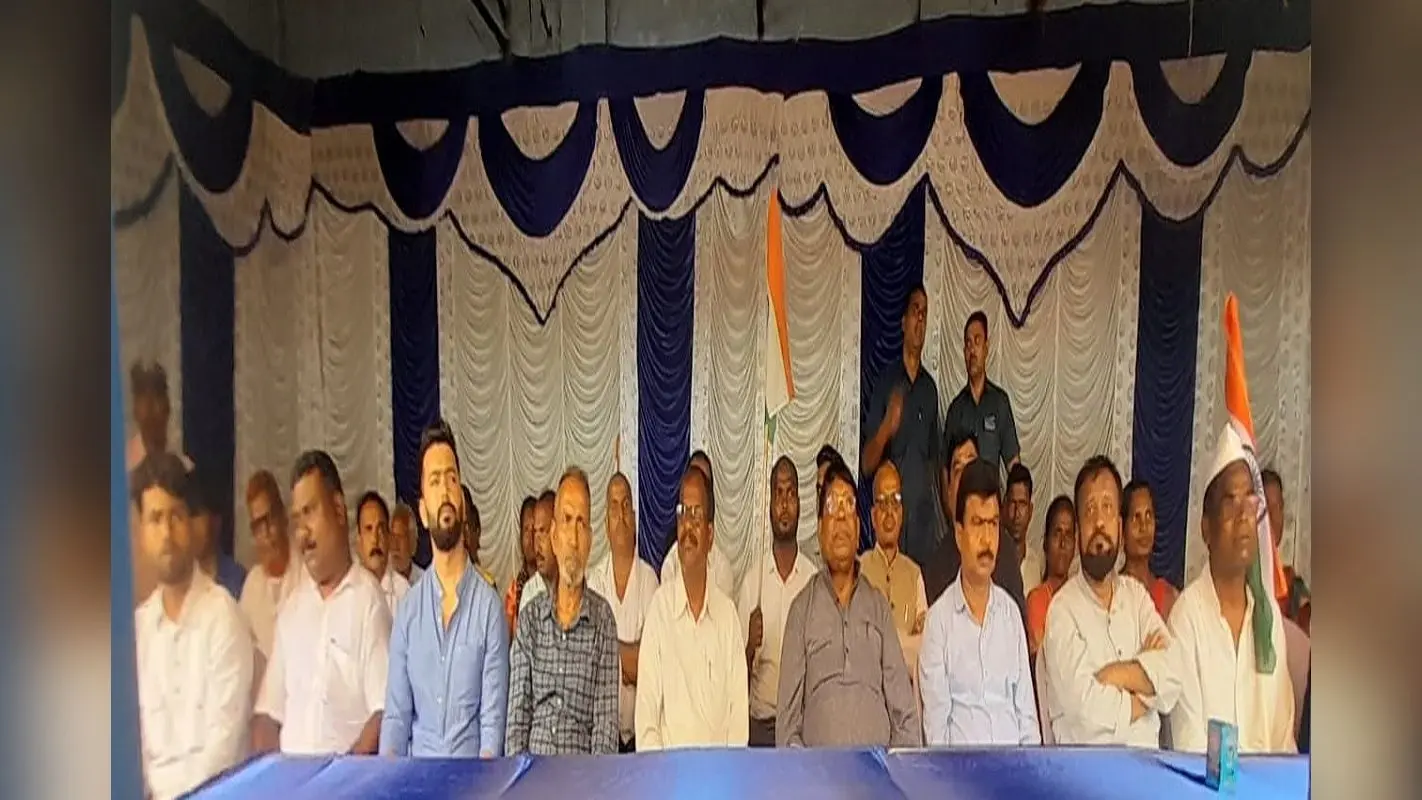 Jharkhand News : कांग्रेस की गौरव यात्रा संपन्न, मंत्री रामेश्वर उरांव ने मोदी सरकार पर साधा निशाना