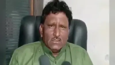 गुजरात चुनाव 2022 : कांग्रेस MLA को भाजपा कैंडिटेट ने तलवार लेकर दौड़ाया, जंगल में छिपकर बचायी जान