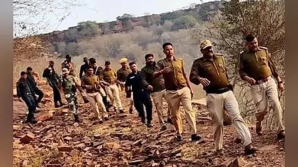 Rajasthan Police Constable : लाखों बेरोजगारों को लगा फिर झटका ! राजस्थान पुलिस कांस्टेबल की परीक्षा परिणाम अब इस महीने नहीं किया जाएगा जारी