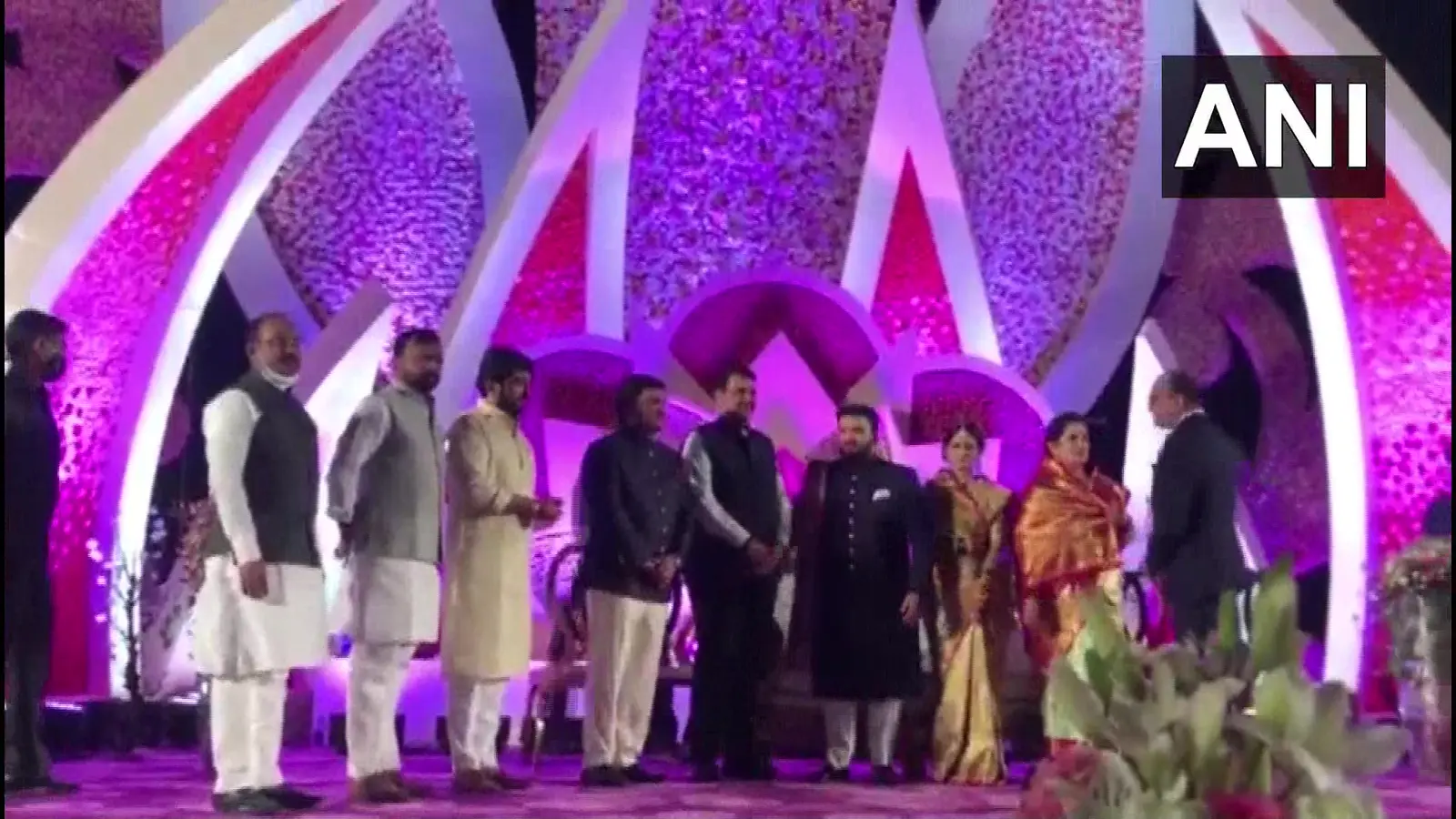 महाराष्ट्र के बाद अब गुजरात में भी खतरे की घंटी, एक दिन में दो हजार से ज्यादा मामले