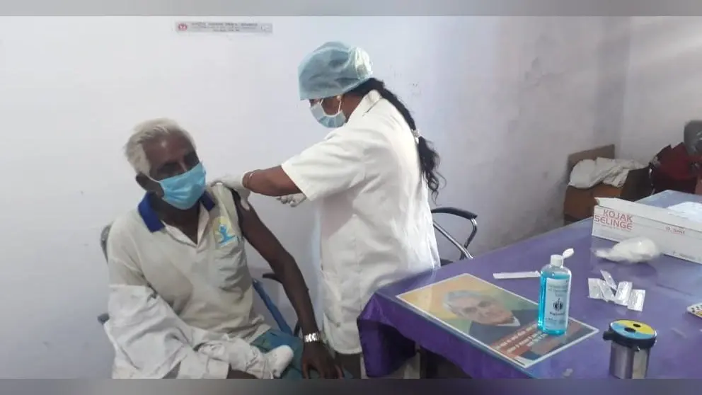 Corona vaccination : कई विकसित देशों से बेहतर है भारत का टीकाकरण अभियान, 21 जून से मिली नई रफ्तार