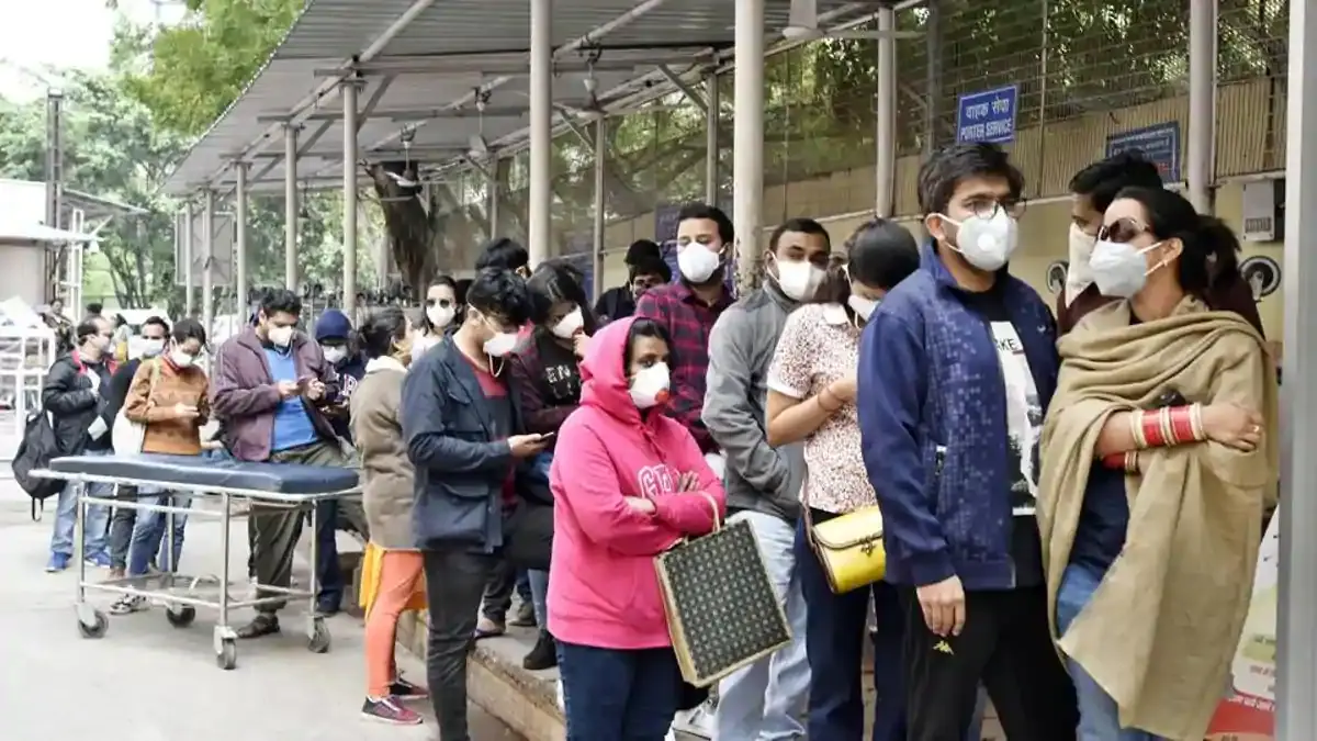 Coronavirus in india : हर चार भारतीय में से एक हो चुका है कोरोना संक्रमित, 2.7 लाख लोगों के एंटीबॉडी सर्वे में चौंकाने वाला खुलासा
