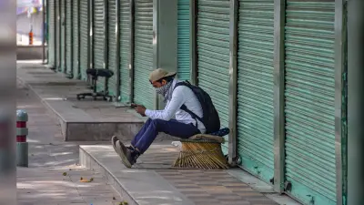Janta Curfew: कोरोना के बढ़ते मामलों के बीच सख्त हुई महाराष्ट्र सरकार, कहीं ‘जनता कर्फ्यू और कहीं लगा वीकेंड लॉकडाउन