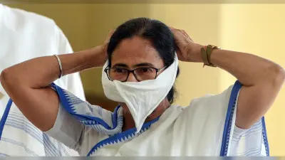 कोरोना से जंग : विपक्षी दलों ने दिया सीएम ममता बनर्जी को सहयोग का आश्वासन, दिहाड़ी श्रमिकों को 1500 रुपये की सहायता