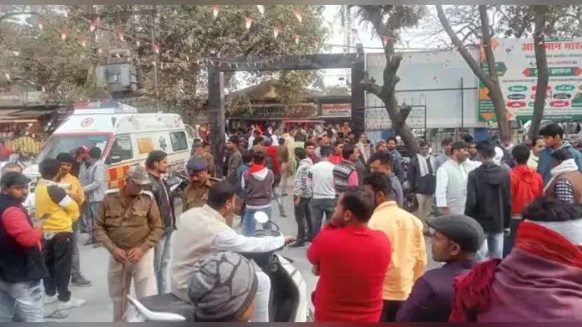 सीवान में अपराधियों ने की ताबड़तोड़ फायरिंग, जिला पार्षद के पति पर दागी गयी 5 गोलियां,जांच में जुटी पुलिस