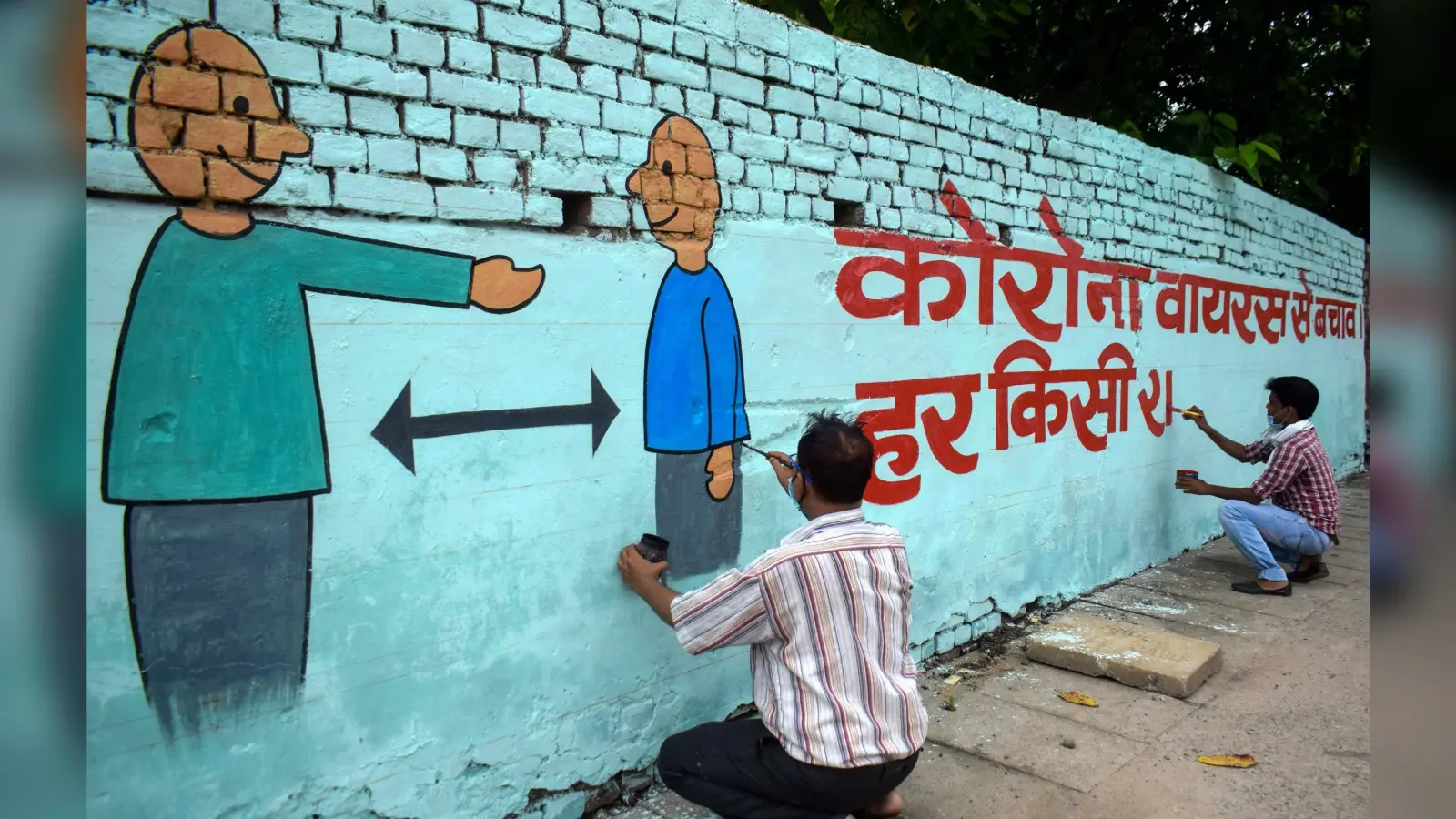कोरोना वायरस Hotspot इंदौर में मेडिकल टीम पर हमला, महिला कर्मी से दुर्व्यवहार, मारपीट