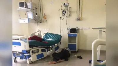 कोरोना संक्रमितों के लिए किस अस्पताल में कितने बेड बचे हैं, हर तीन घंटे में जानकारी दें
