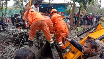 श्मशान घाट हादसे पर एक्शन में आये सीएम योगी, आरोपी पर लगा NSA, 10-10 लाख मुआवजे की घोषणा