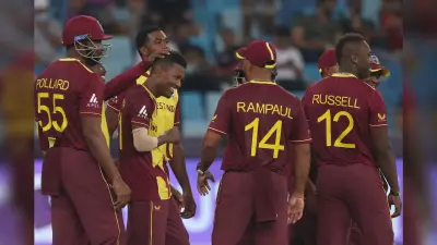 ENG vs WI T20 WC: वेस्टइंडीज के अकील हुसैन का ‘सुपरमैन’ अवतार, हवा में डाइव लगाकर लपका असंभव कैच, देखें VIDEO