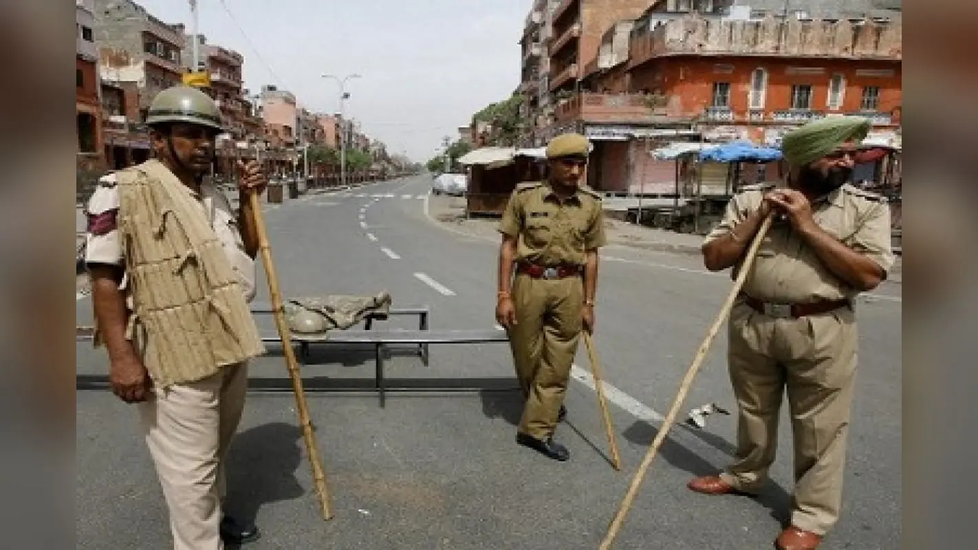 राजस्थान के झुंझुनूं में एक ही परिवार के तीन लोग COVID19 से पीड़ित, पूरे प्रदेश में कर्फ्यू