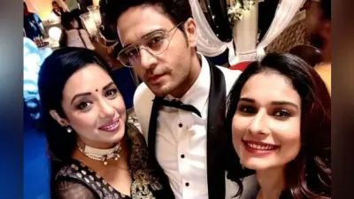 श्वेता तिवारी की बेटी पलक के रेट्रो लुक ने फैंस को किया क्रेजी, फैंस बोले- ऐश्वर्या राय लग रही