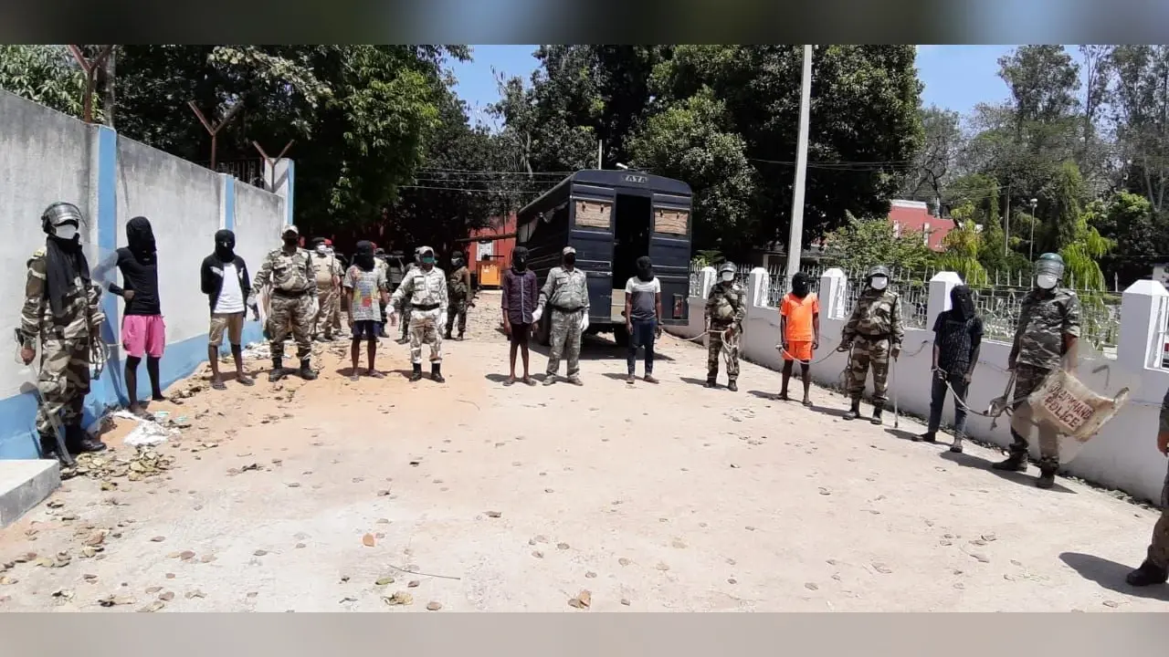 झारखंड : लॉकडाउन के दौरान दुमका में हुए गैंगरेप मामले में सात गिरफ्तार, दो सगे भाई भी आरोपियों में शामिल