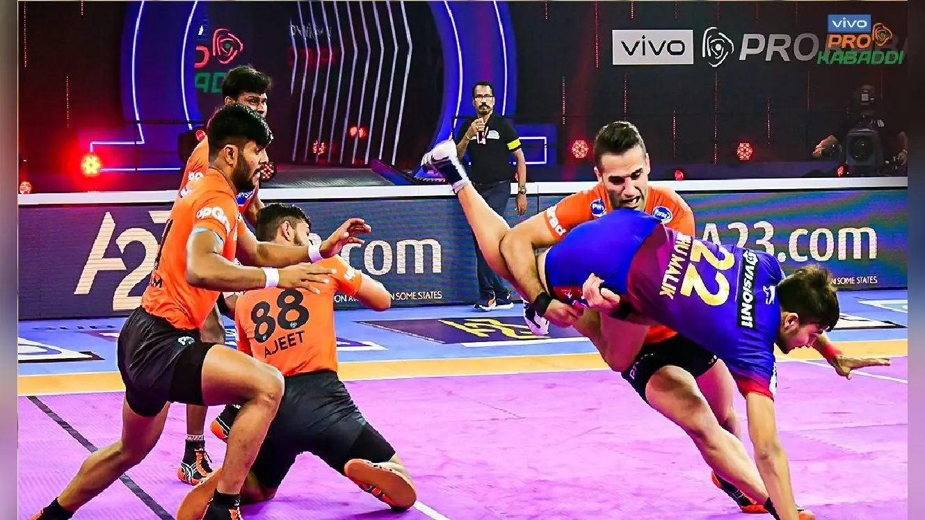 Pro Kabaddi League 2022: दबंग दिल्ली ने रोमांचक मुकाबले में यू मुंबा को हराया, विजय का ऑलराउंडर प्रदर्शन