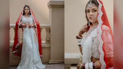 Dalljiet Kaur: व्हाइट लहंगे में दुल्हन बन बला सी खूबसूरत दिखीं दलजीत कौर, पति निखिल के बच्चों संग दिया पोज