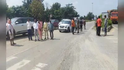 Jharkhand News: झारखंड की दनुआ घाटी में गैस टैंकर पलटा, गैस का हो रहा रिसाव, राहत कार्य जारी