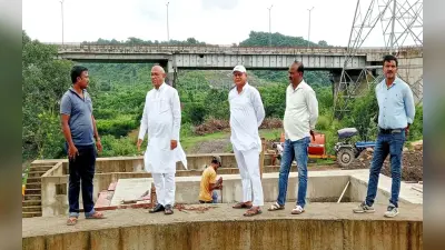 बोकारो : एसटीपी के निर्माण कार्य का सरयू राय ने किया निरीक्षण, कहा- गुणवत्ता खराब हुई तो CBI जांच को लिखूंगा